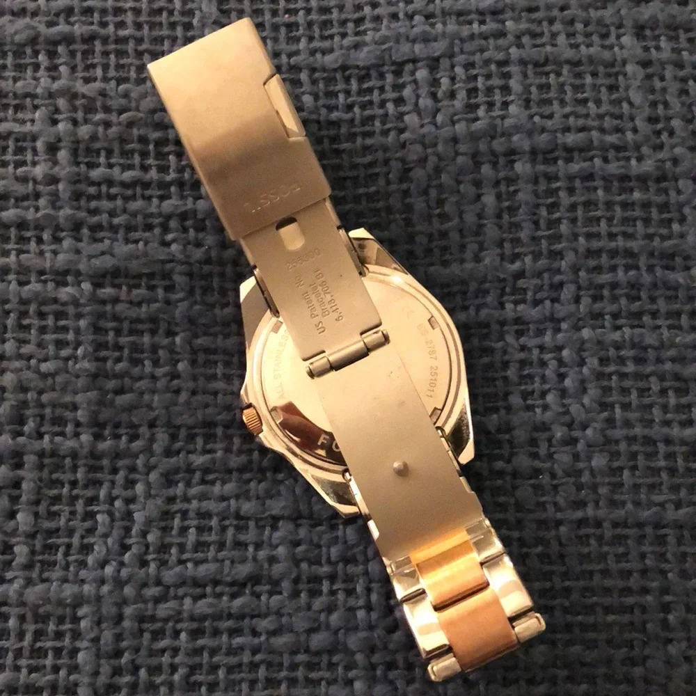 Fossil Watch - Picture 5 of 5